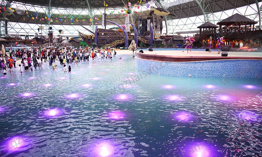 浙江绍兴东方山水乐园海浪池 浙江绍兴东方山水乐园海浪池