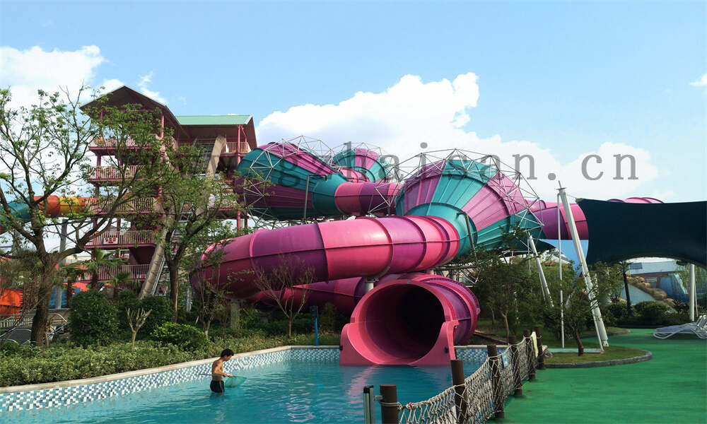 如何在水上乐园运营中提升服务效率管理?